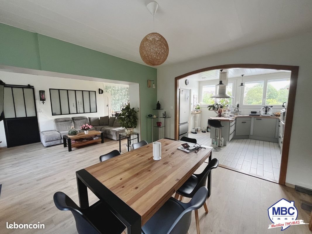 Maison à vendre, 123m², Saint-Aubin-des-Ormeaux