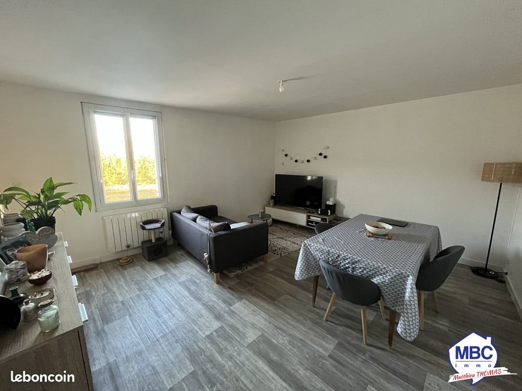 Appartement à louer, 56m², Saint-Florent-le-Vieil