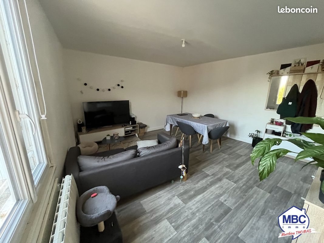 Appartement à louer, 56m², Saint-Florent-le-Vieil