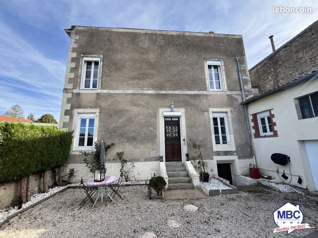 Maison à vendre, 145m², Saint-Florent-le-Vieil