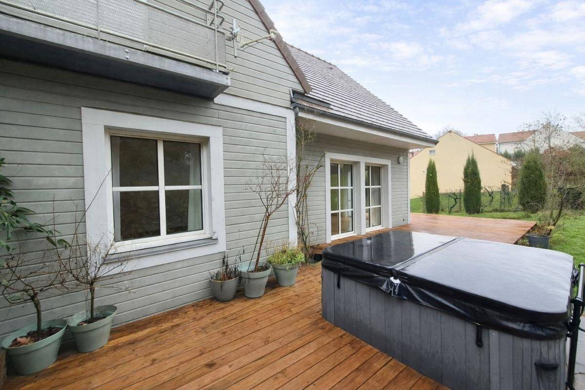 Maison à vendre, 146m², Aigremont