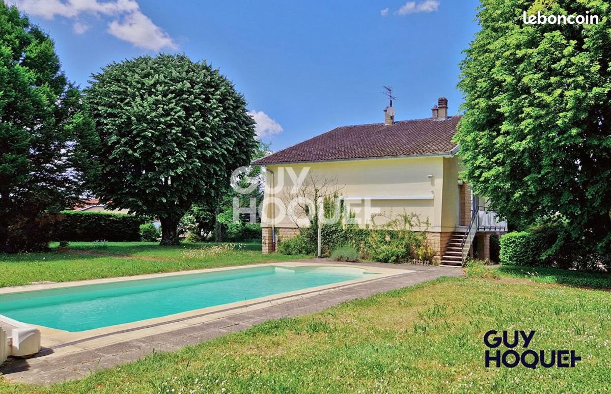 Maison à vendre, 184m², Viriat