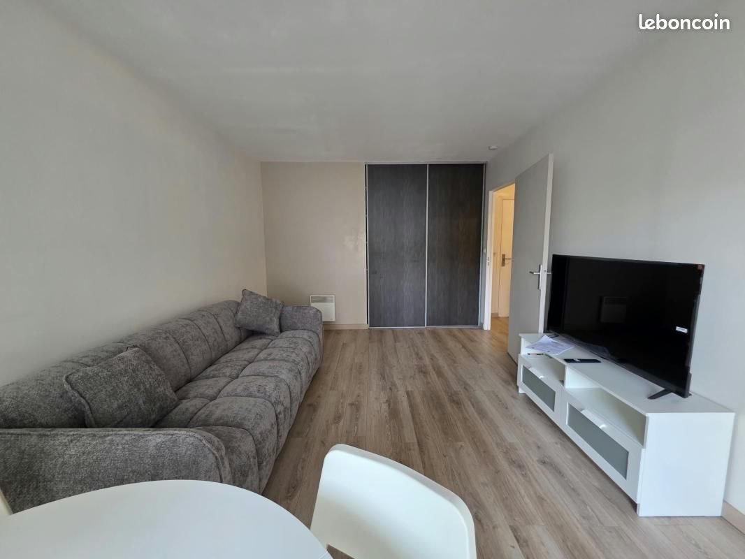 Appartement à louer, 31m², Châtillon