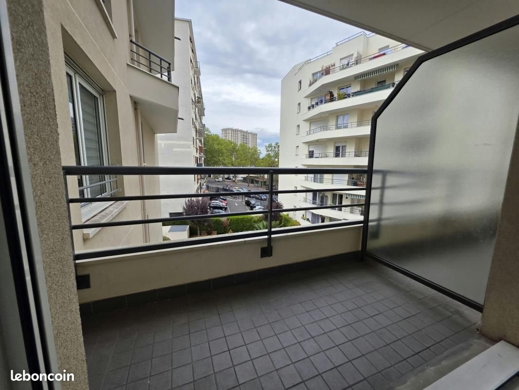 Appartement à louer, 31m², Châtillon