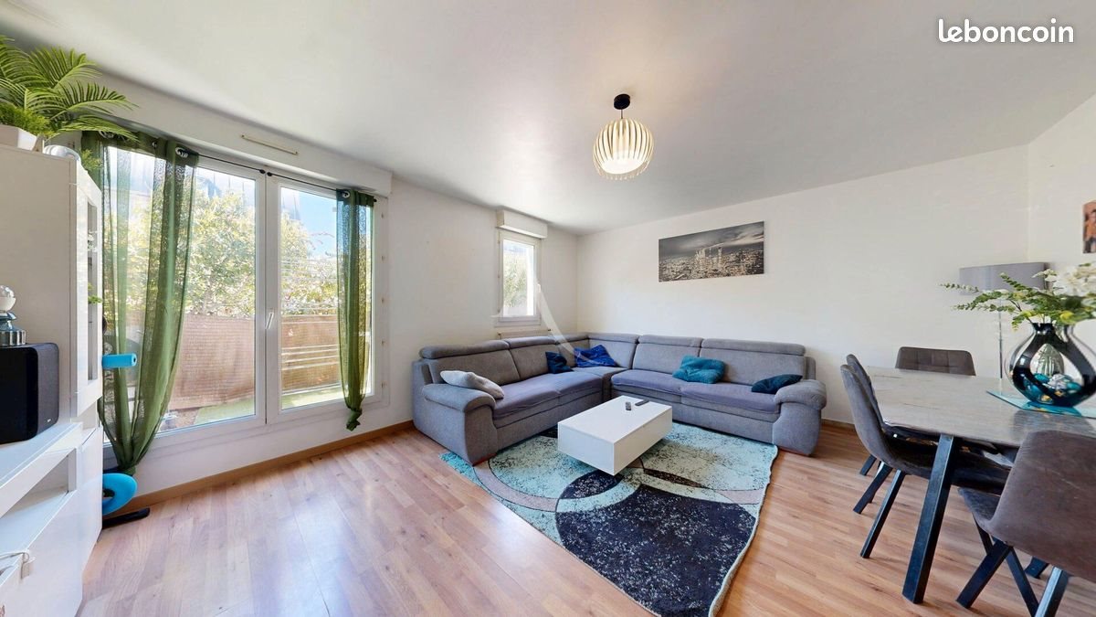 Appartement à vendre, 63m², Cergy