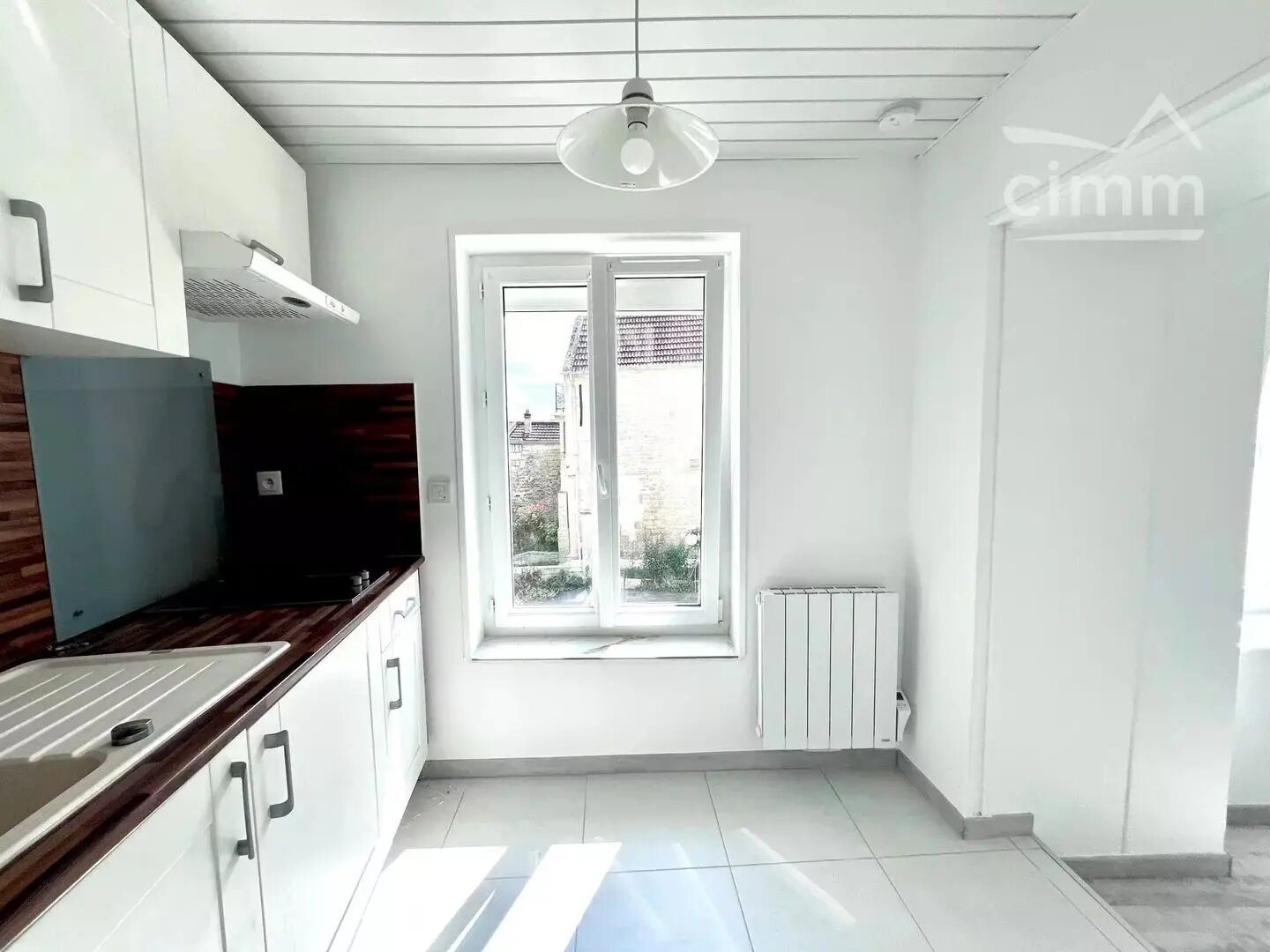 Appartement à louer, 27m², Saint-Maximin