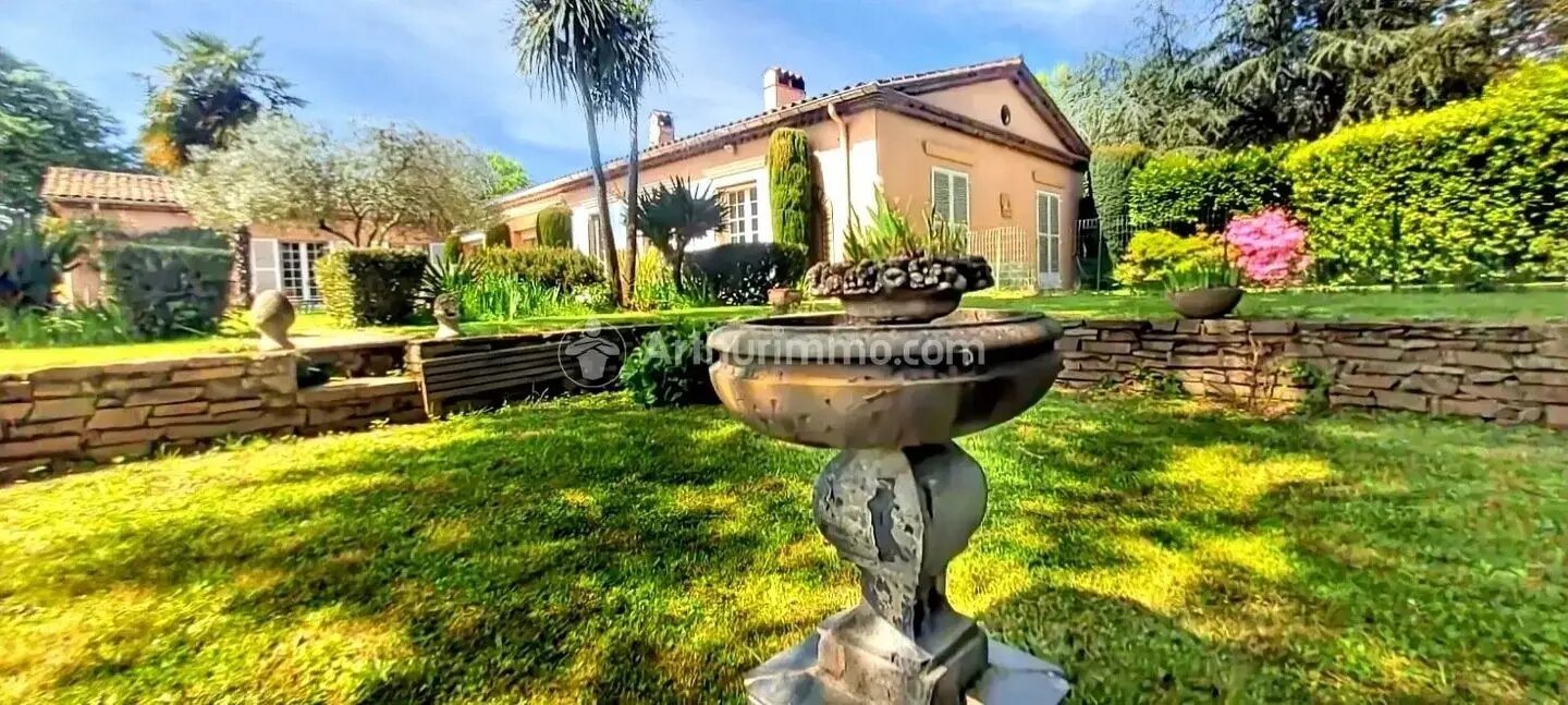 Maison à vendre, 307m², Aussillon