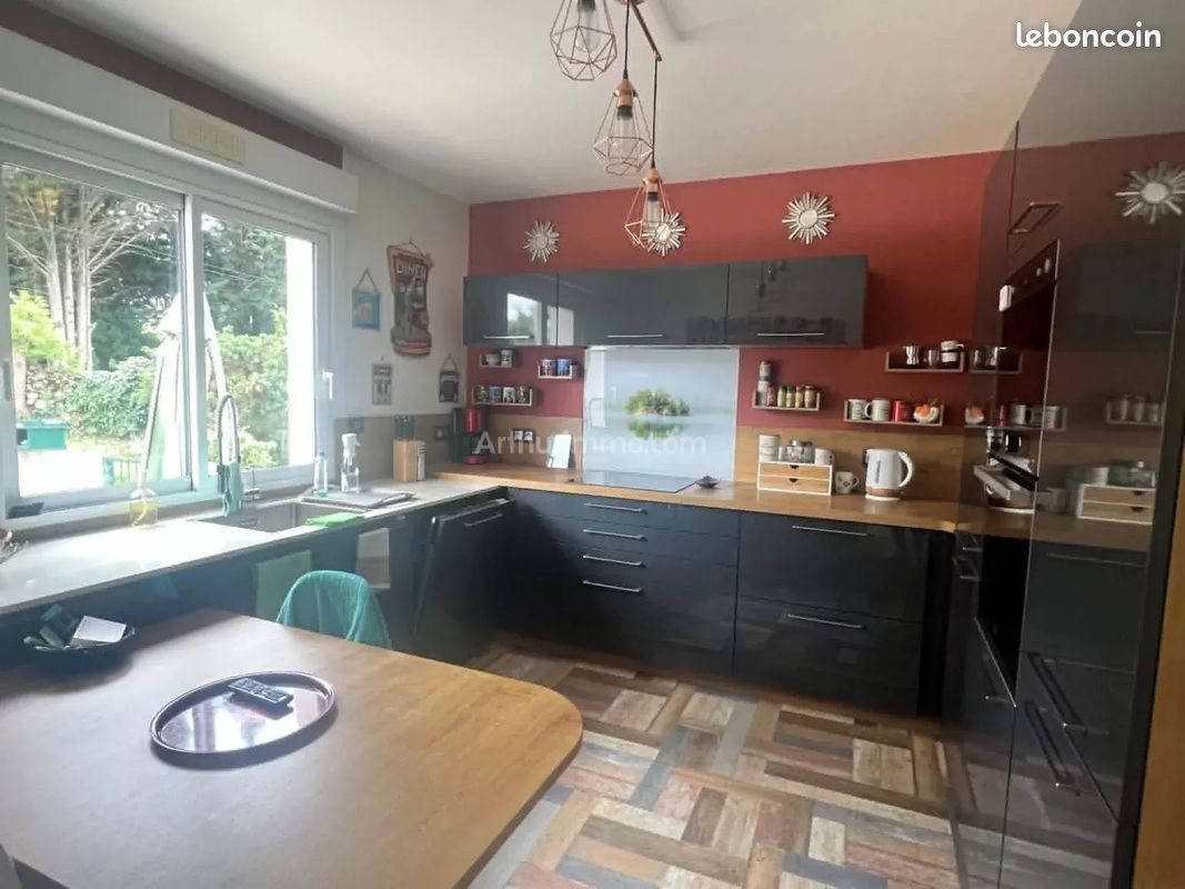 Maison à vendre, 156m², Plougoumelen