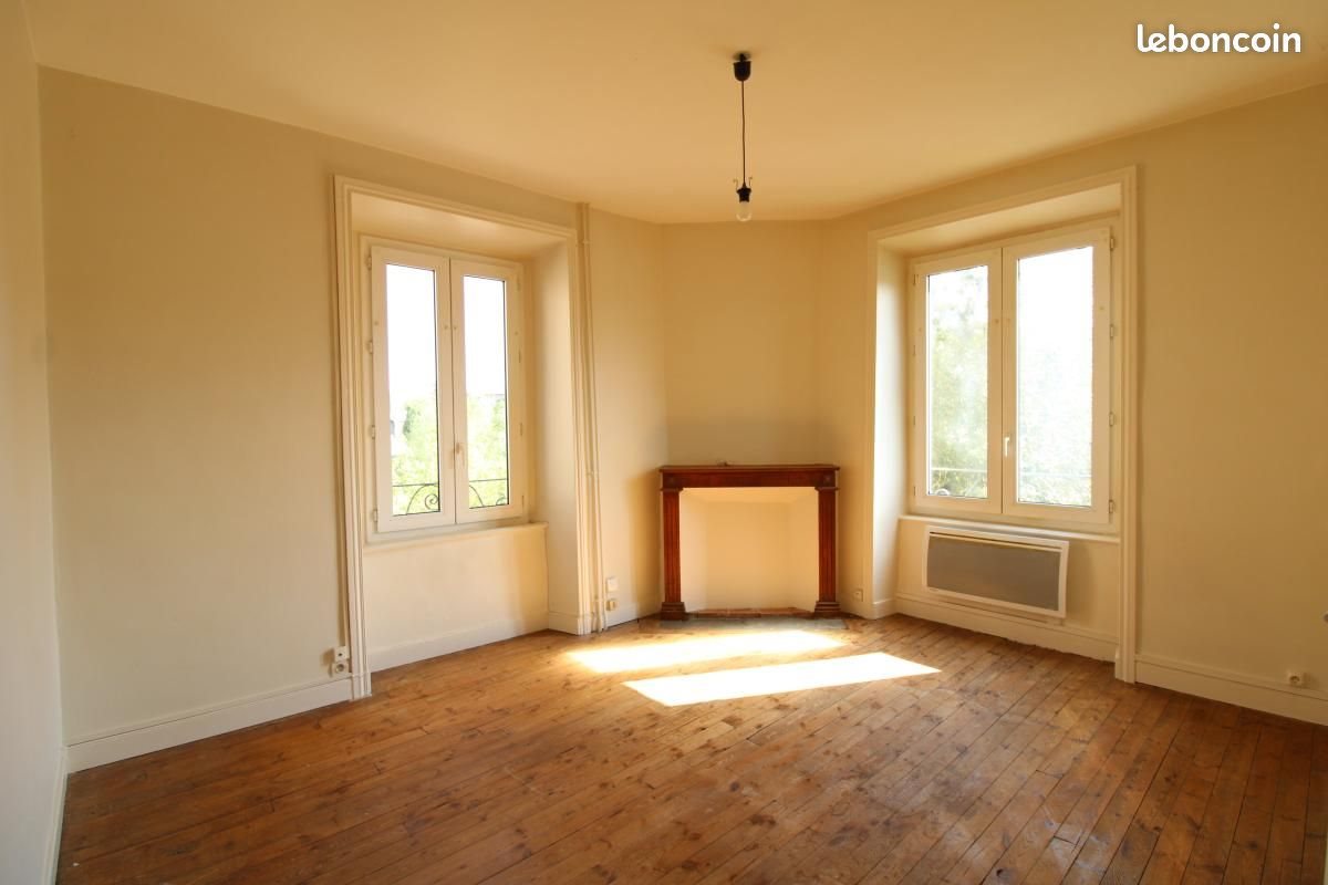 Appartement à louer, 56m², Brives-Charensac