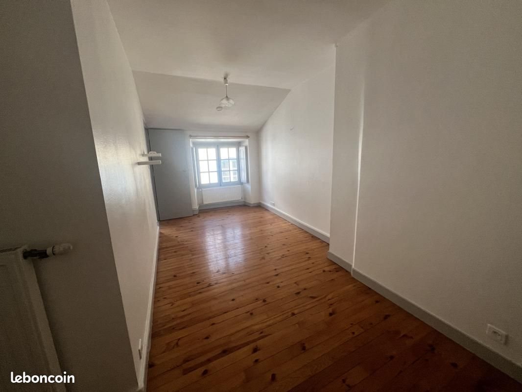 Appartement à louer, 31m², Le Puy-en-Velay