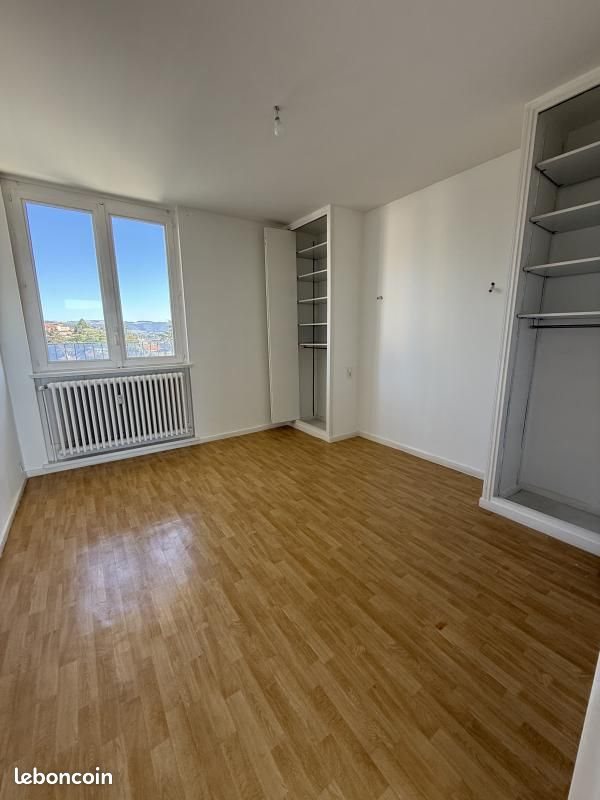 Appartement à louer, 47m², Vals-près-le-Puy