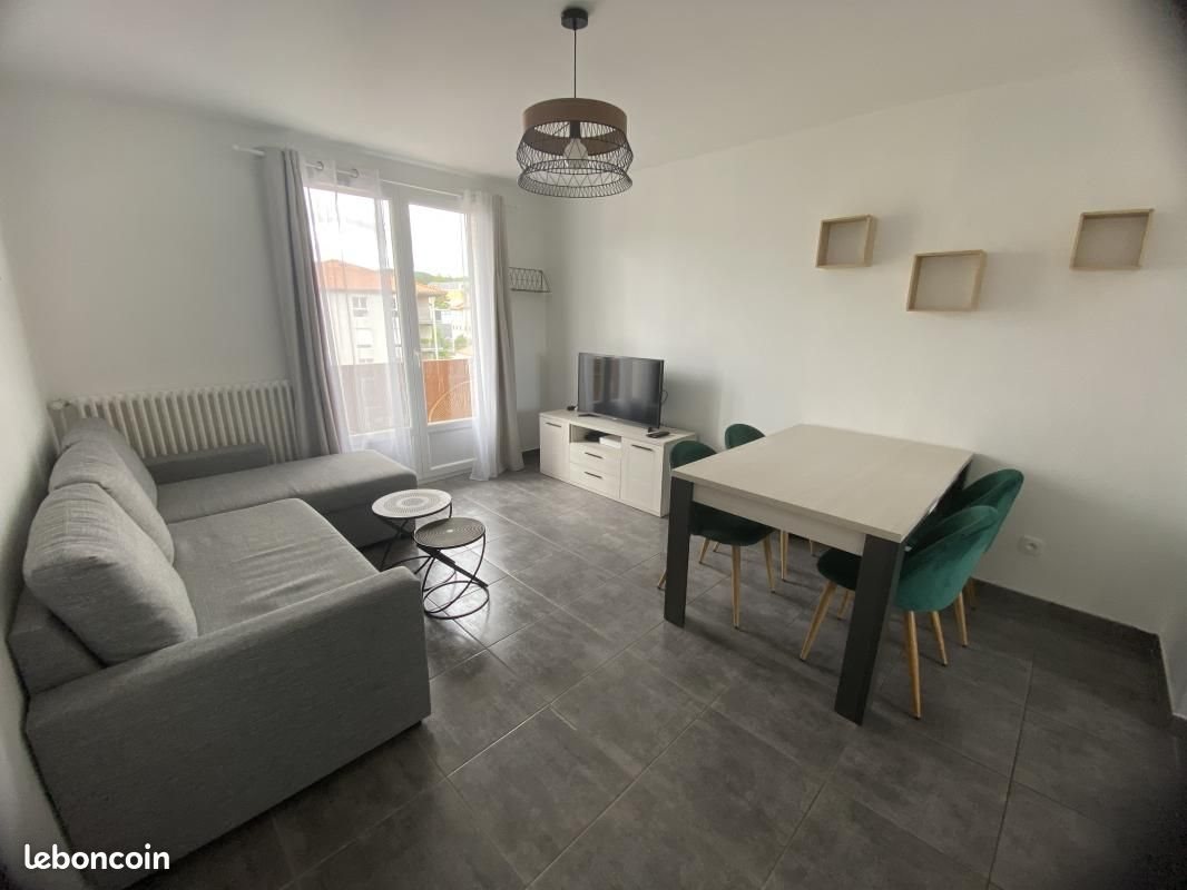 Appartement à louer, 52m², Vals-près-le-Puy