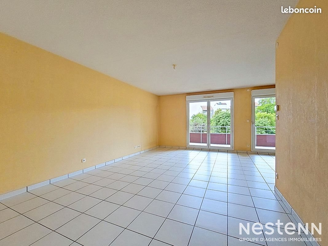 Appartement à vendre, 74m², Saint-Max