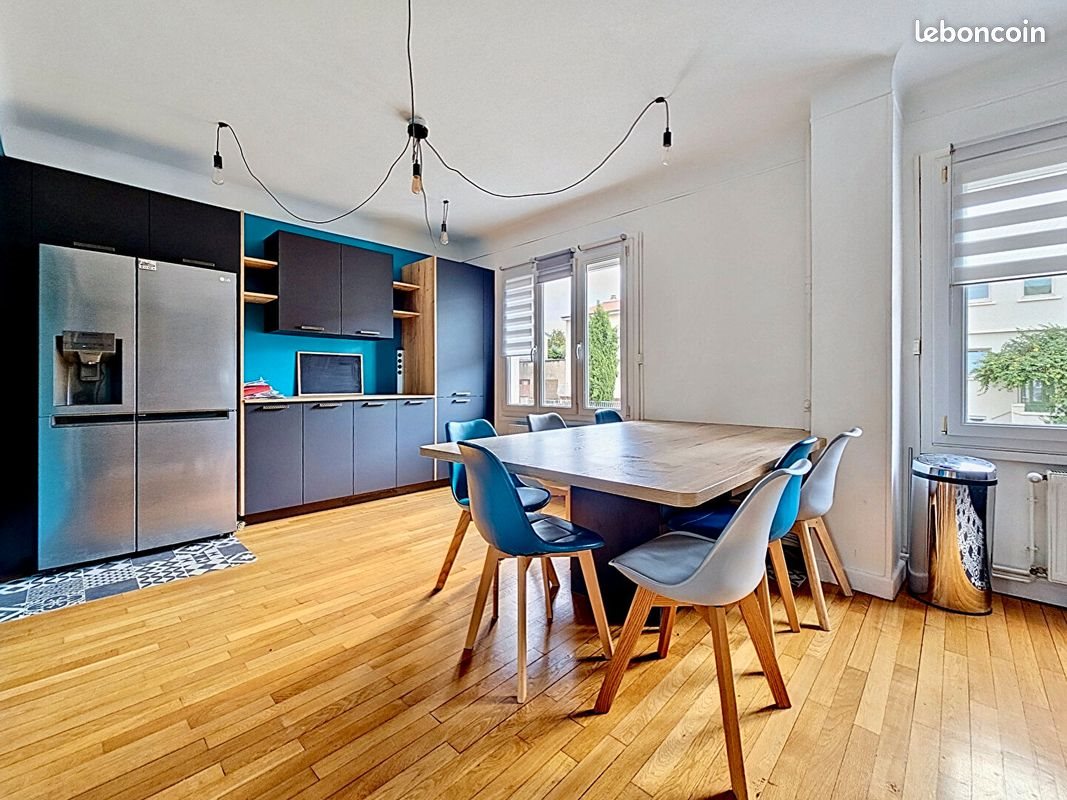 Maison à vendre, 174m², Saint-Max
