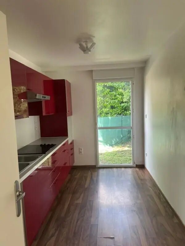Maison à louer, 83m², Miserey