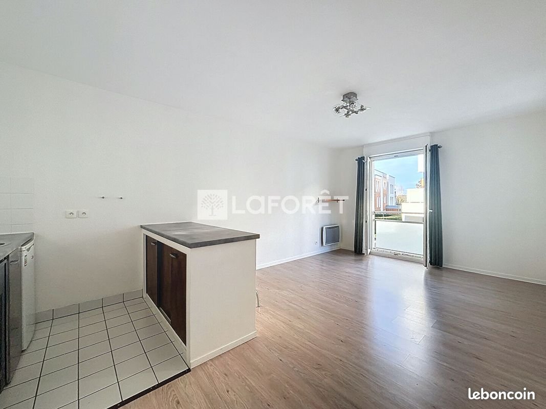 Appartement à louer, 27m², Mont-Saint-Aignan