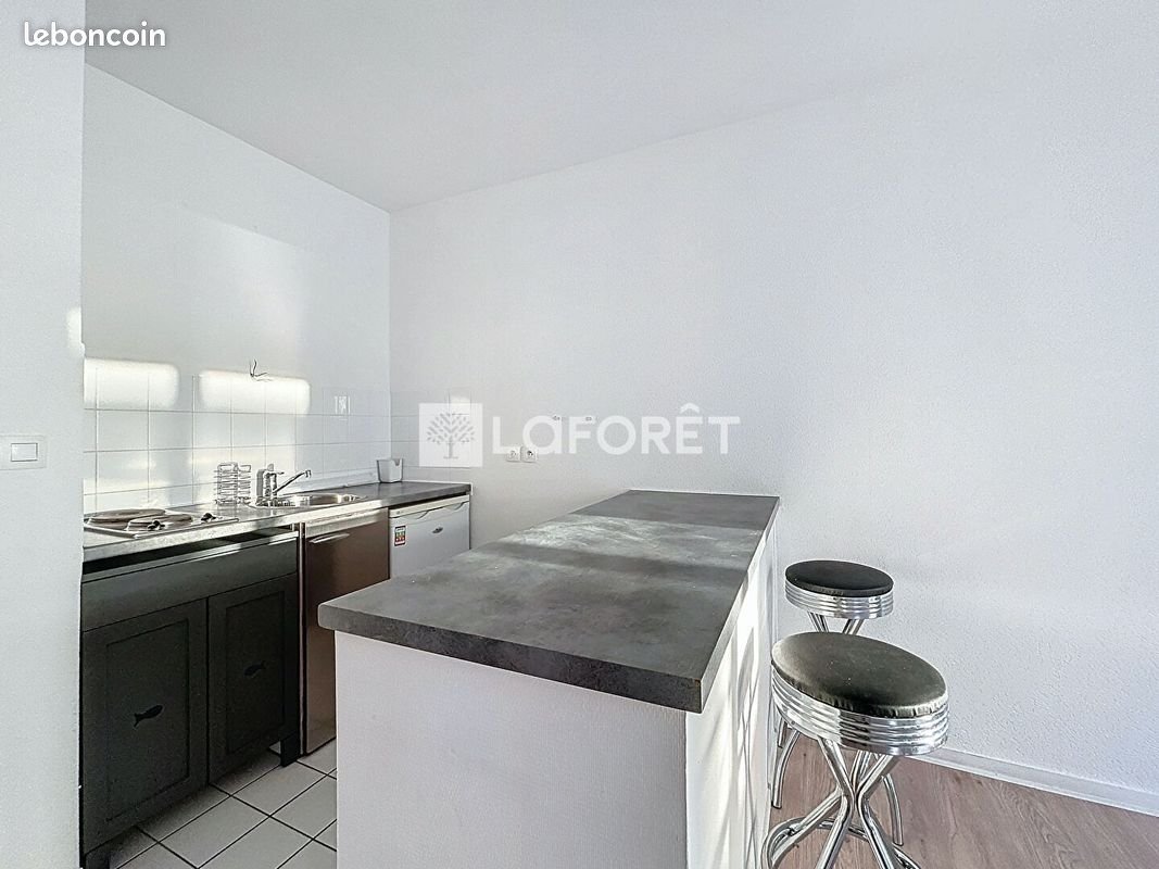 Appartement à louer, 27m², Mont-Saint-Aignan
