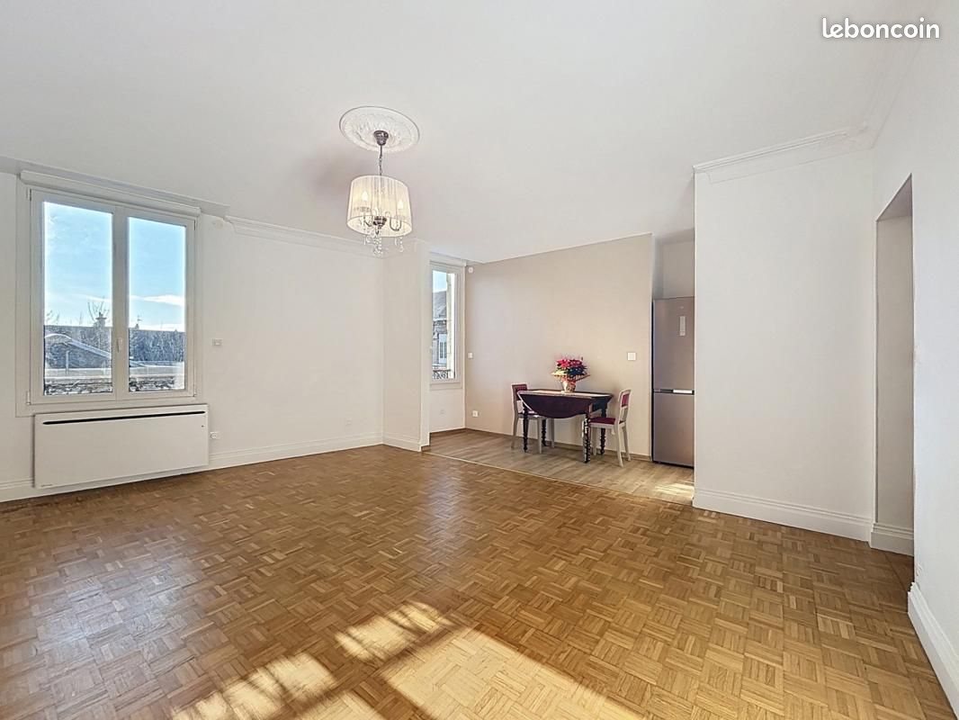 Appartement à vendre, 58m², Reims