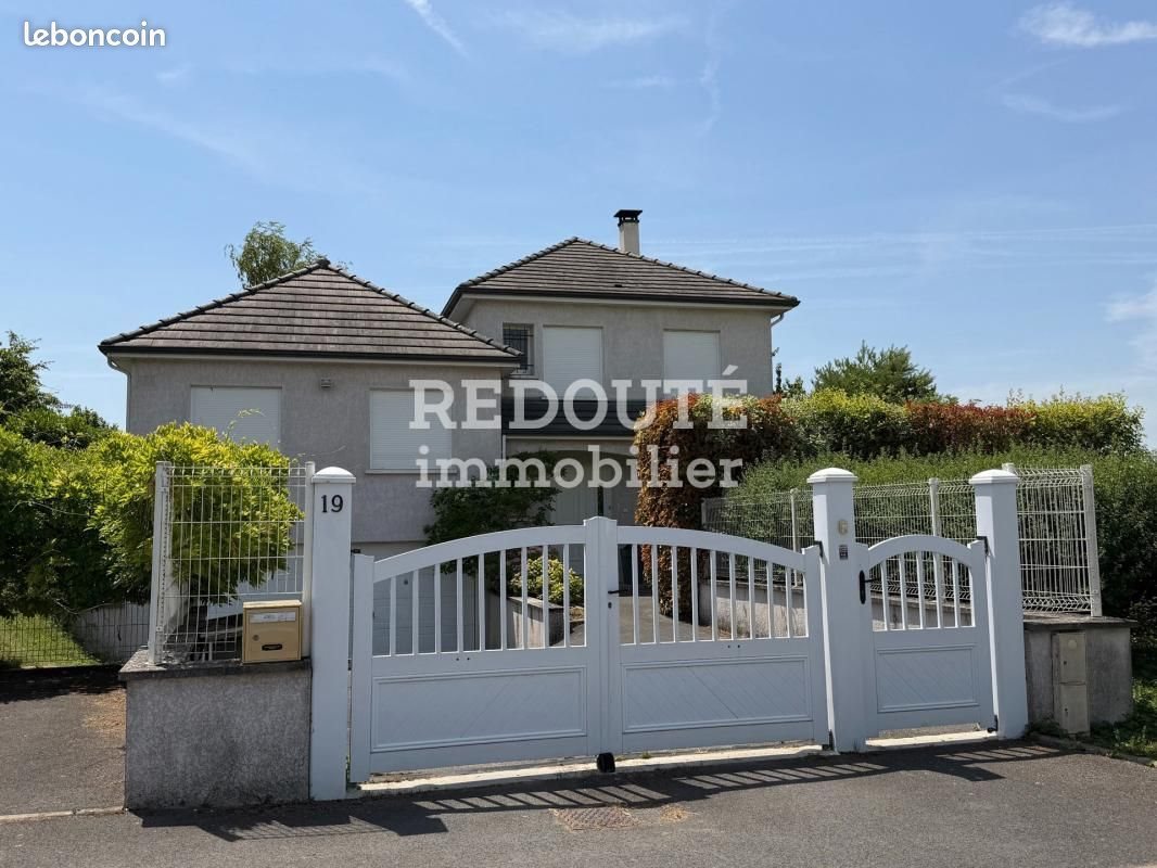 Maison à vendre, 186m², Saint-Thierry