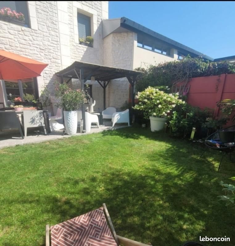Maison à vendre, 128m², Saint-Brice-Courcelles