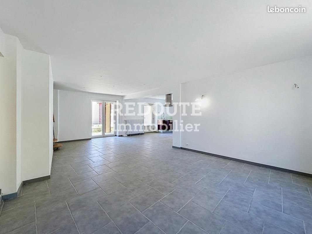 Maison à vendre, 211m², Plivot