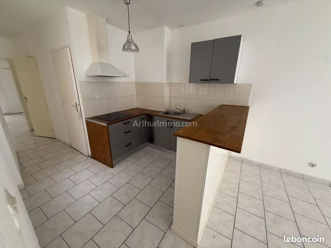 Appartement à louer, 58m², Lodève