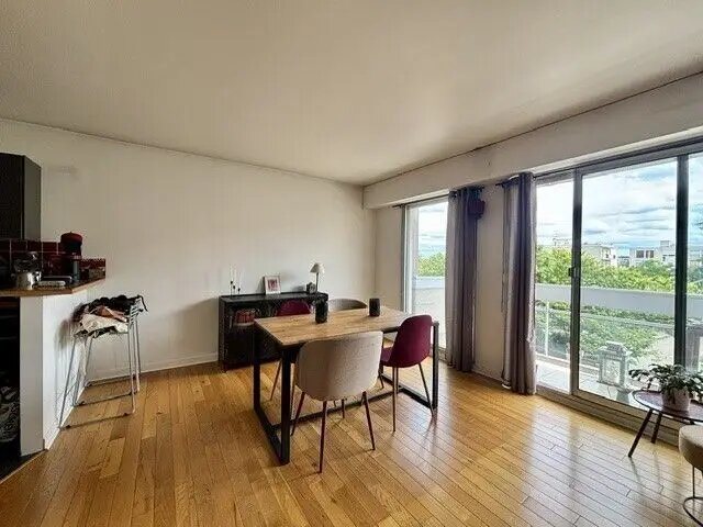 Appartement à vendre, 47m², Courbevoie
