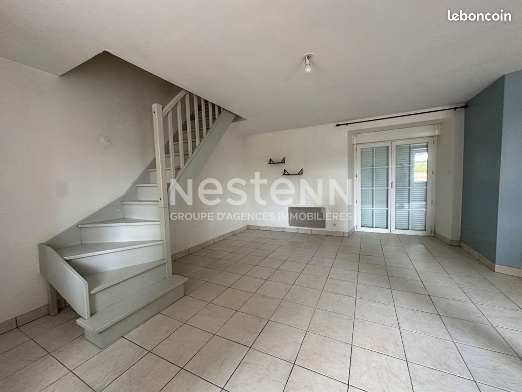 Maison à louer, 64m², Guéhenno