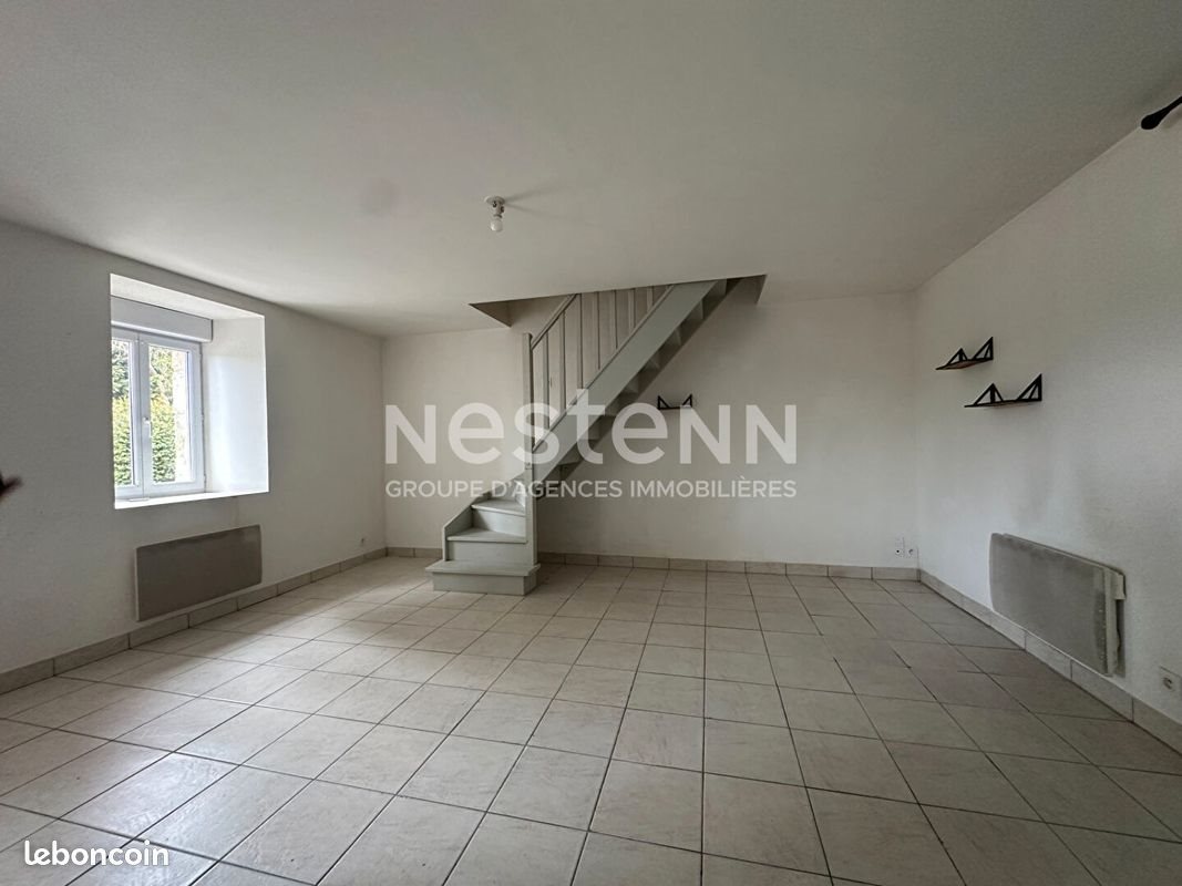 Maison à louer, 64m², Guéhenno