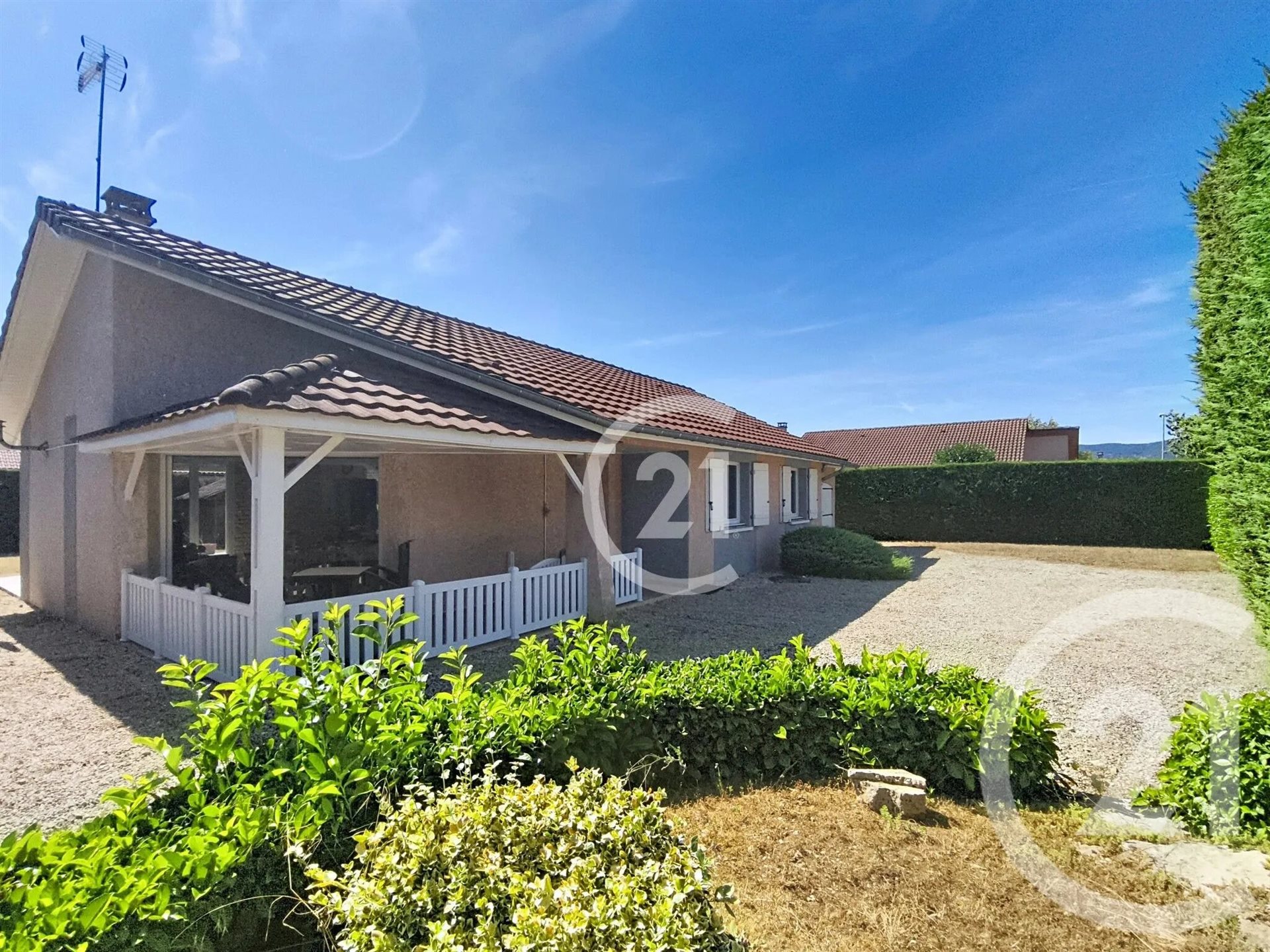 Maison à vendre, 92m², Serrières-de-Briord