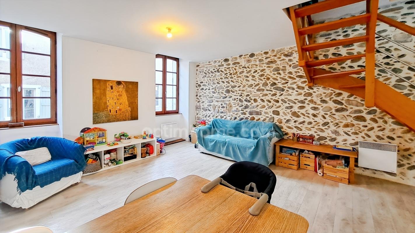 Maison à vendre, 194m², Sauveterre-de-Béarn