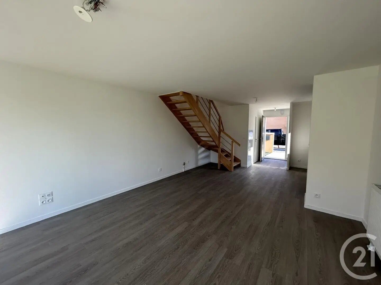 Maison à louer, 85m², Ifs