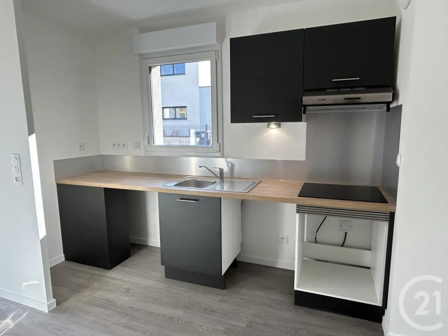 Maison à louer, 85m², Ifs