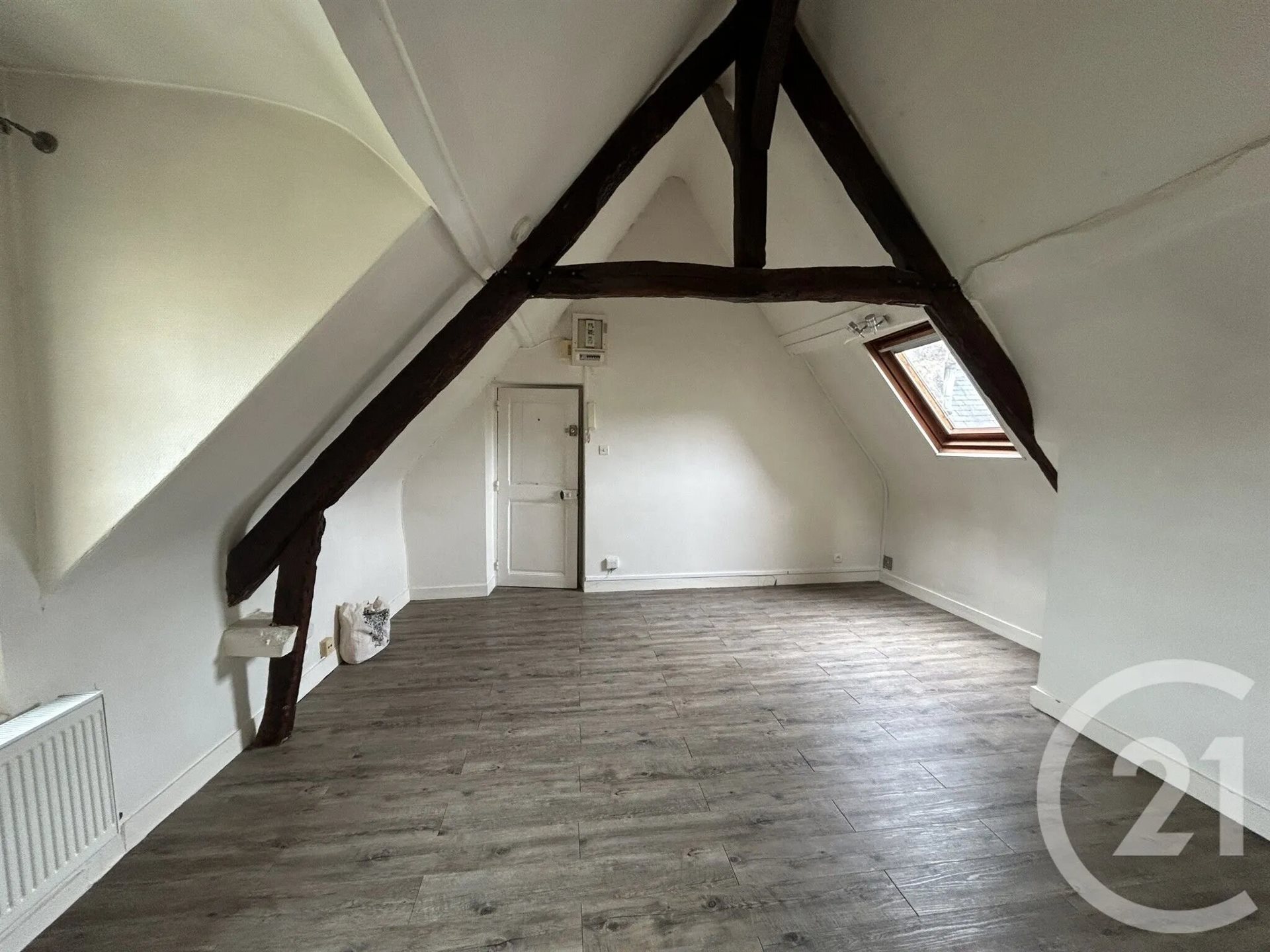 Appartement à louer, 23m², Caen