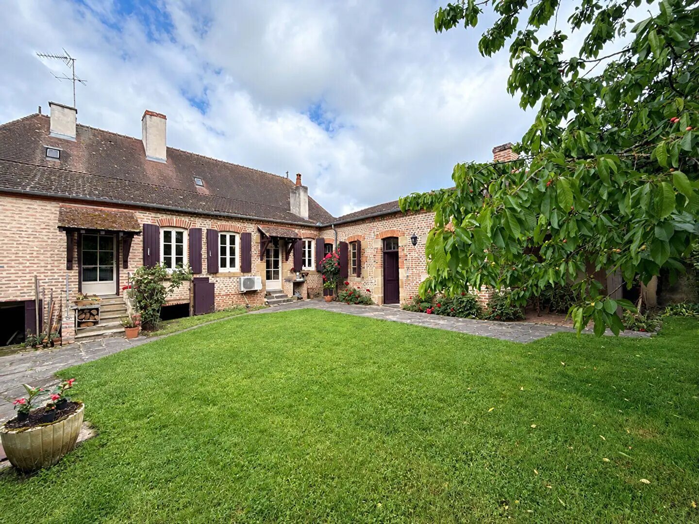Maison à vendre, 145m², Neuilly-le-Réal