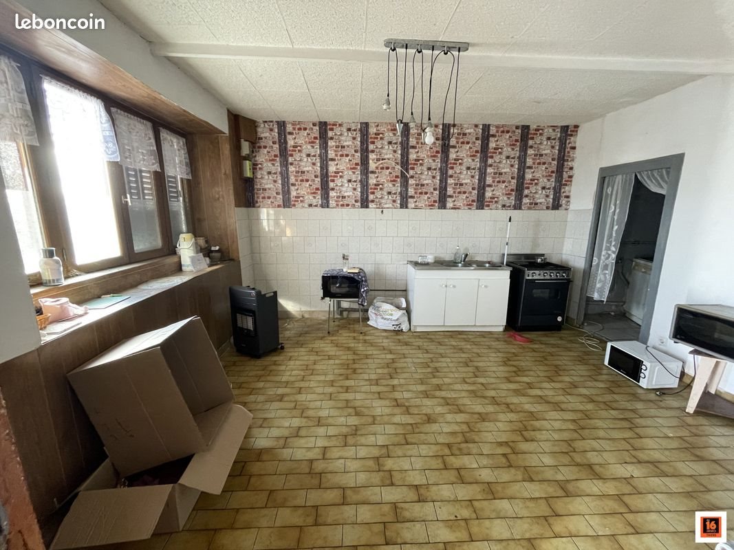 Maison à vendre, 180m², Saint-Rémy-sur-Durolle