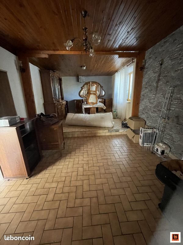 Maison à vendre, 180m², Saint-Rémy-sur-Durolle