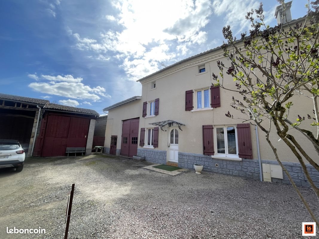 Maison à vendre, 97m², Orléat