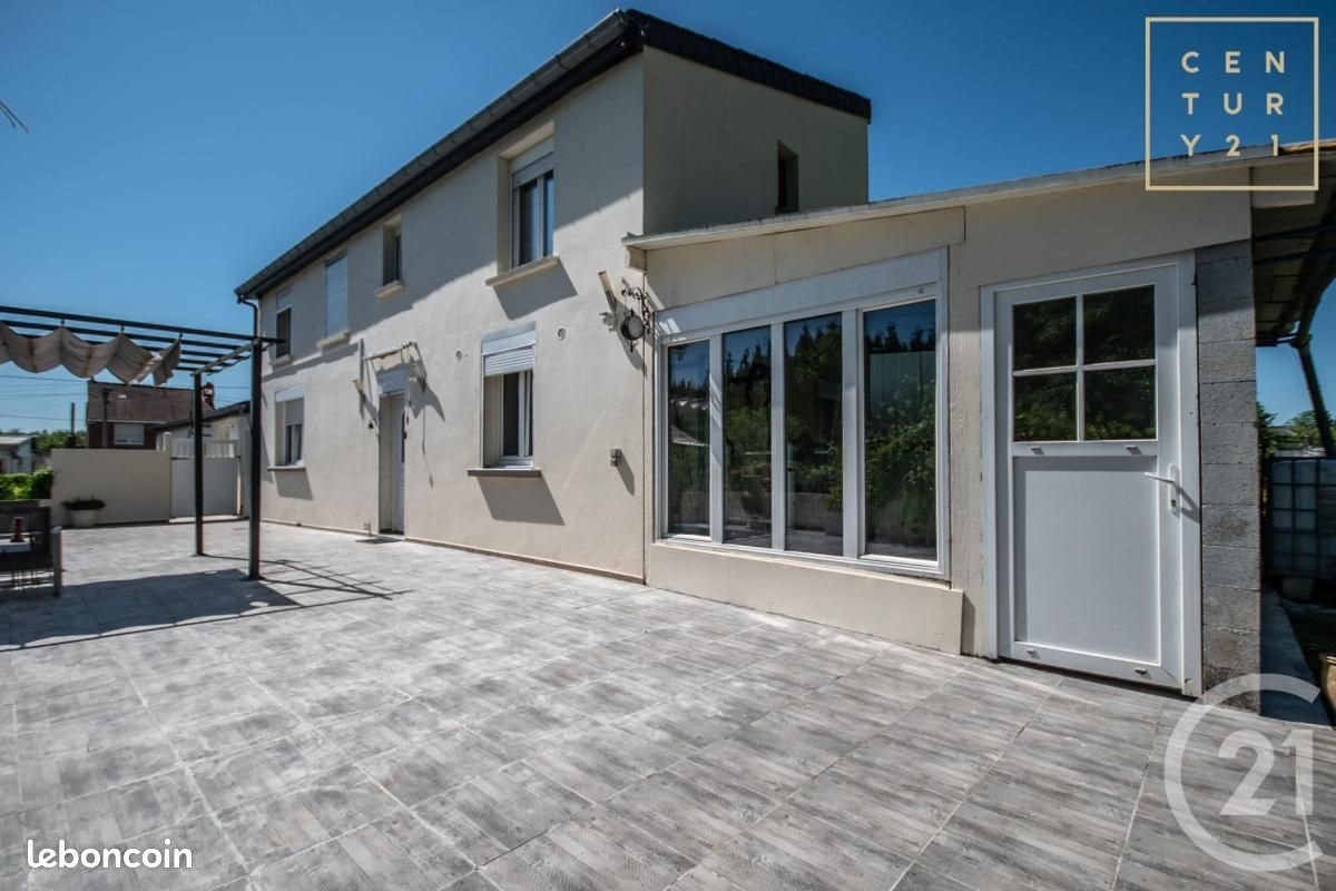 Maison à vendre, 99m², Rousies