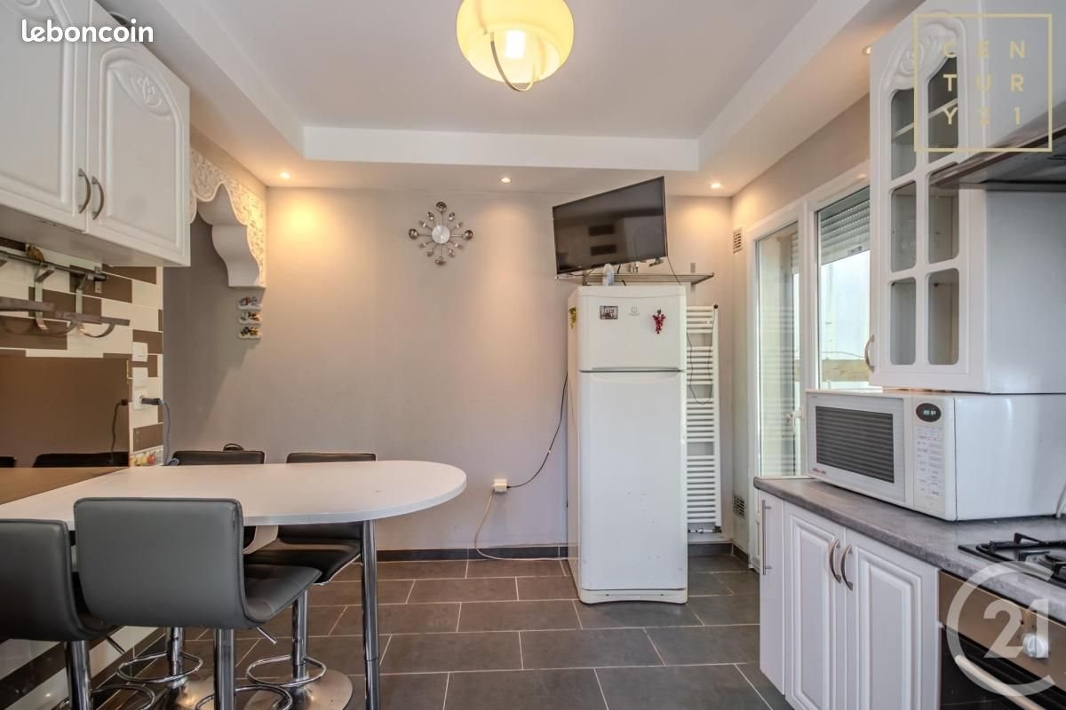 Maison à vendre, 99m², Rousies