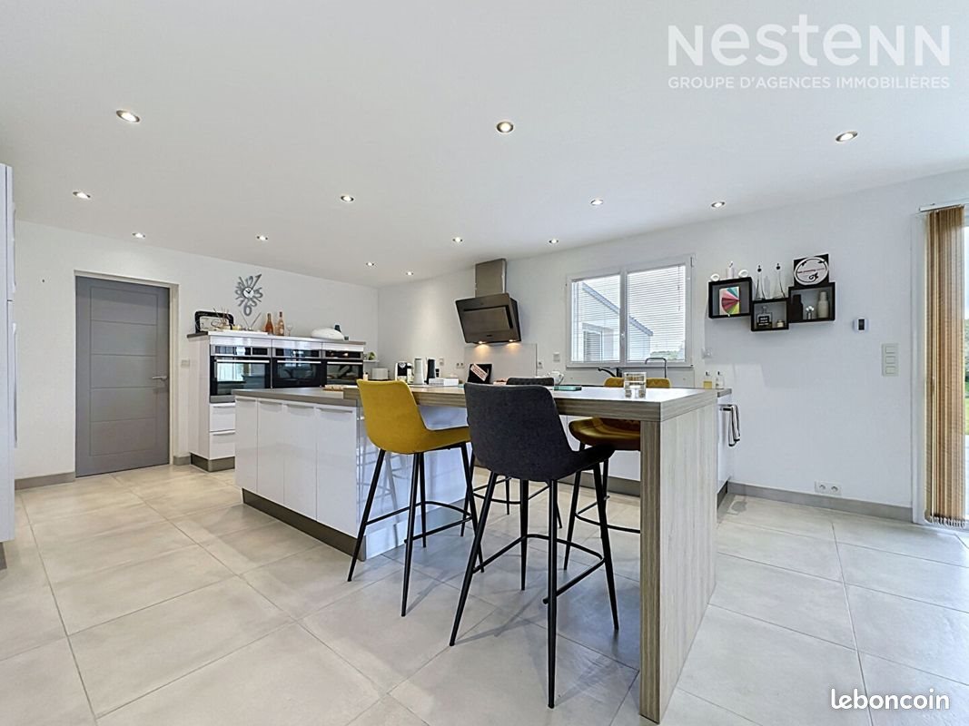 Maison à vendre, 232m², Saint-Tugdual