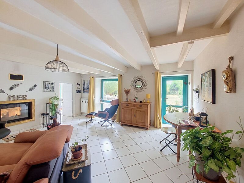 Maison à vendre, 150m², Ambon