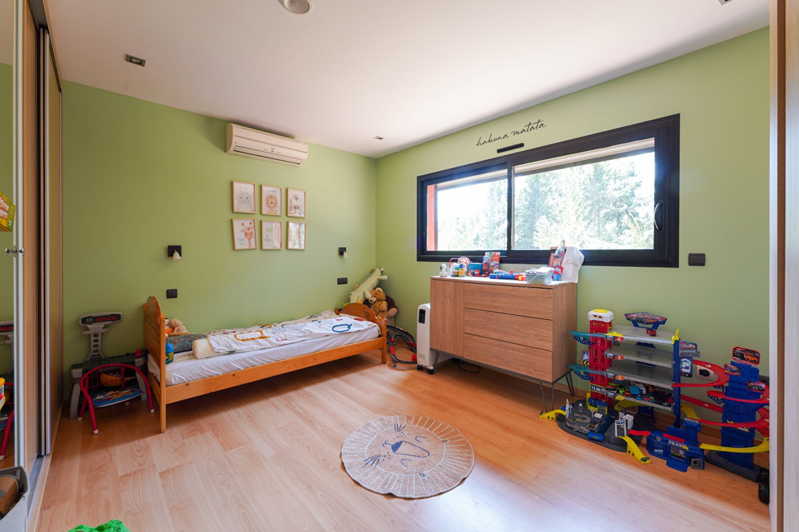 Appartement à vendre, 111m², Châteauneuf-le-Rouge