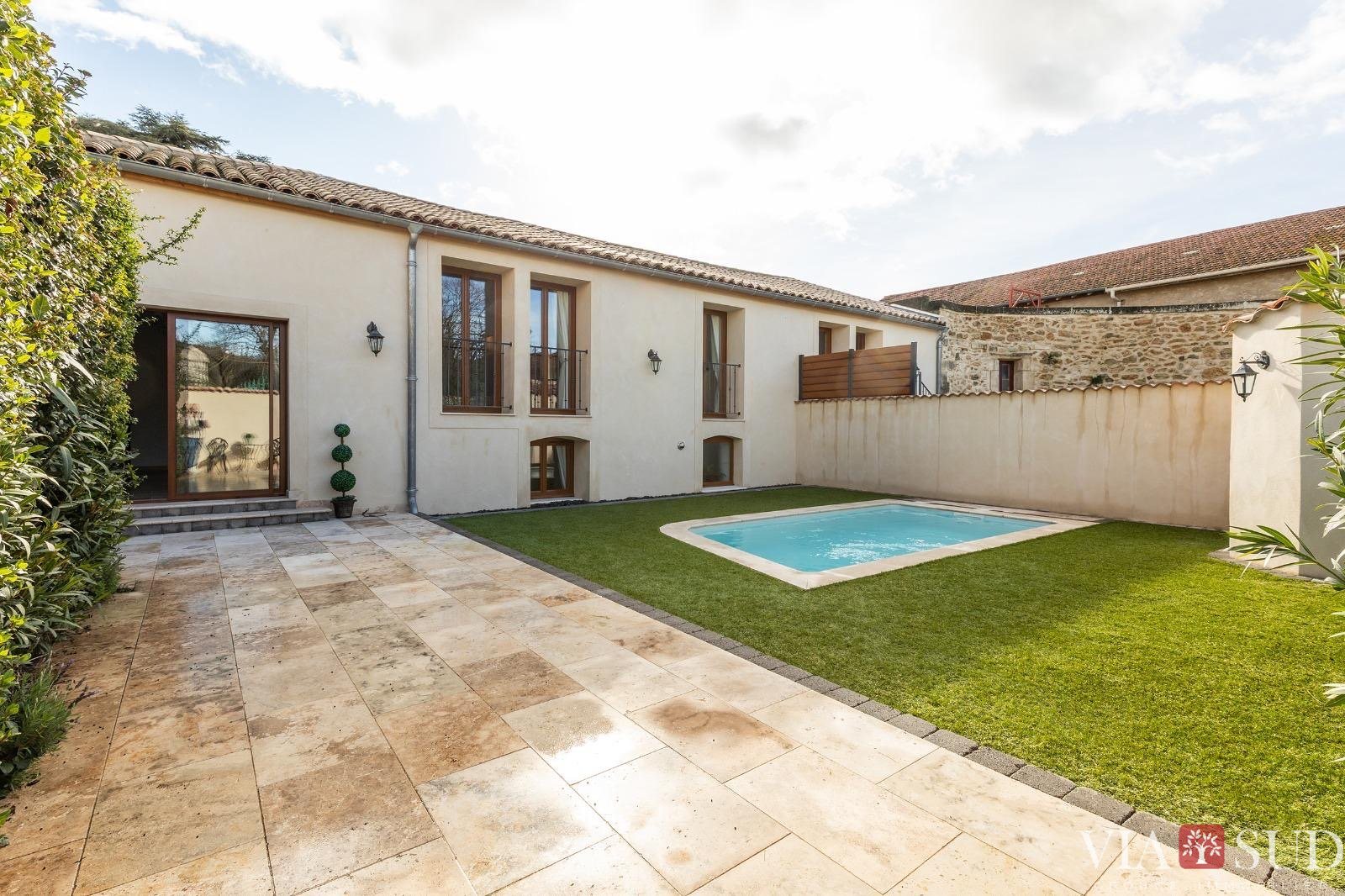 Maison à vendre, 107m², Saint-Geniès-de-Fontedit