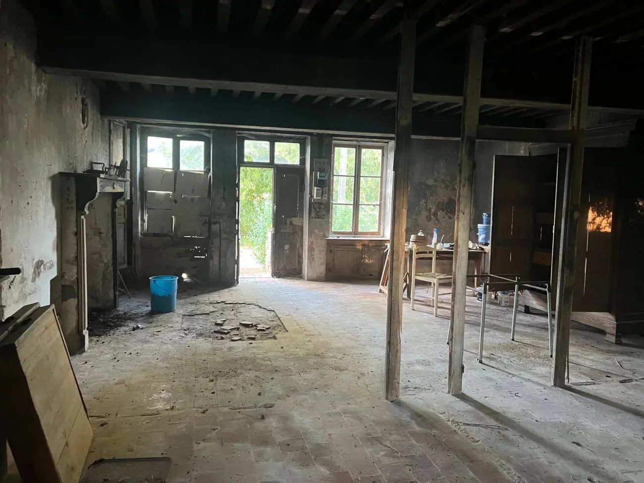 Maison à vendre, 2m², Planchez