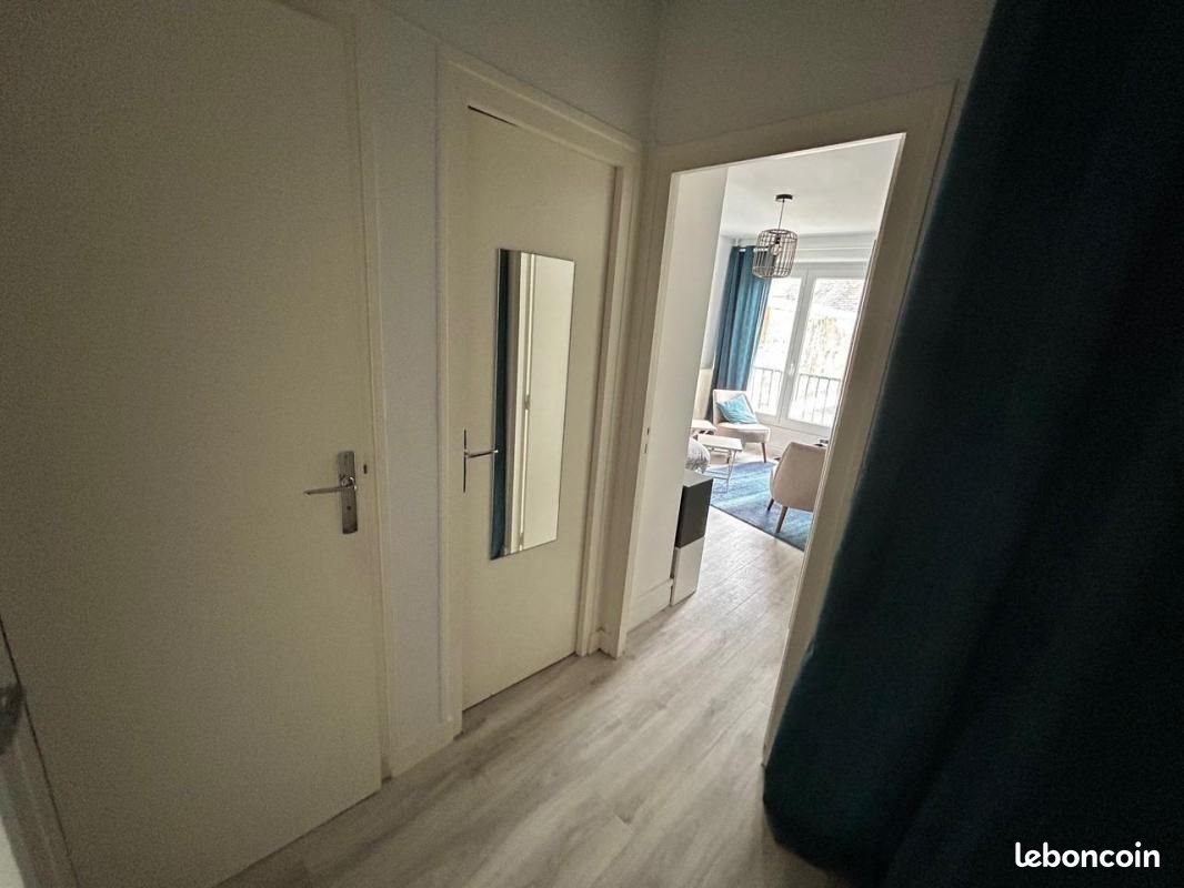 Appartement à louer, 28m², Tours