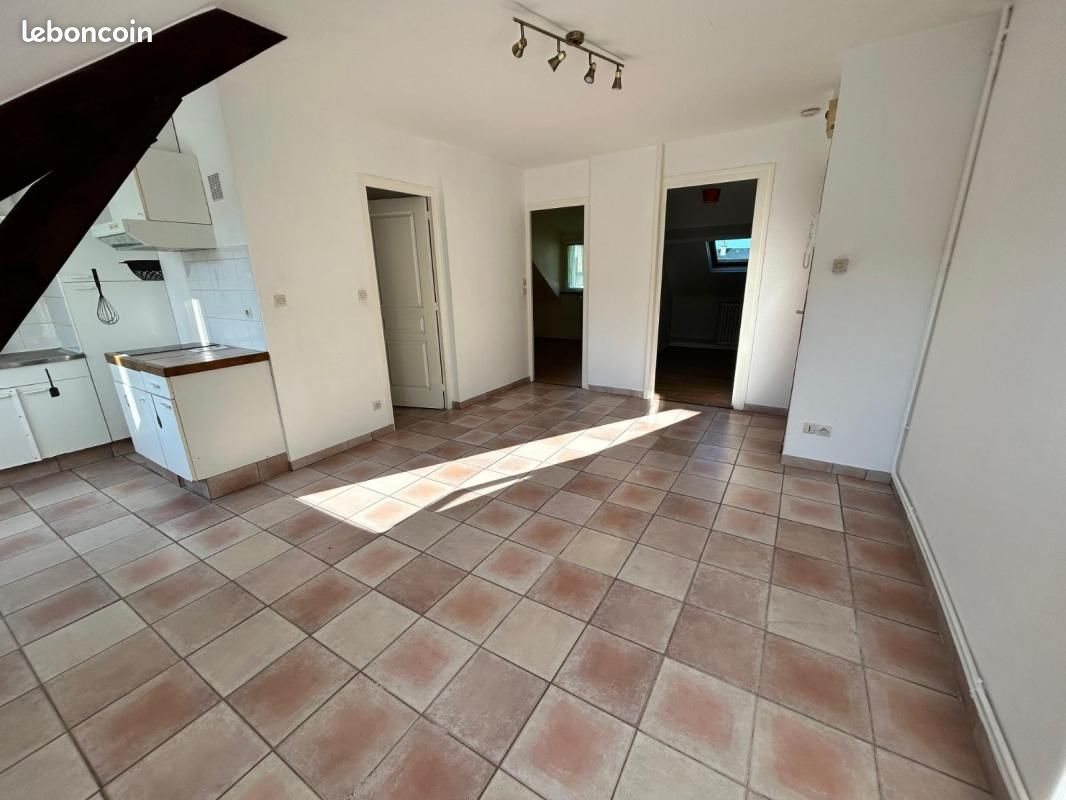 Appartement à louer, 38m², Tours