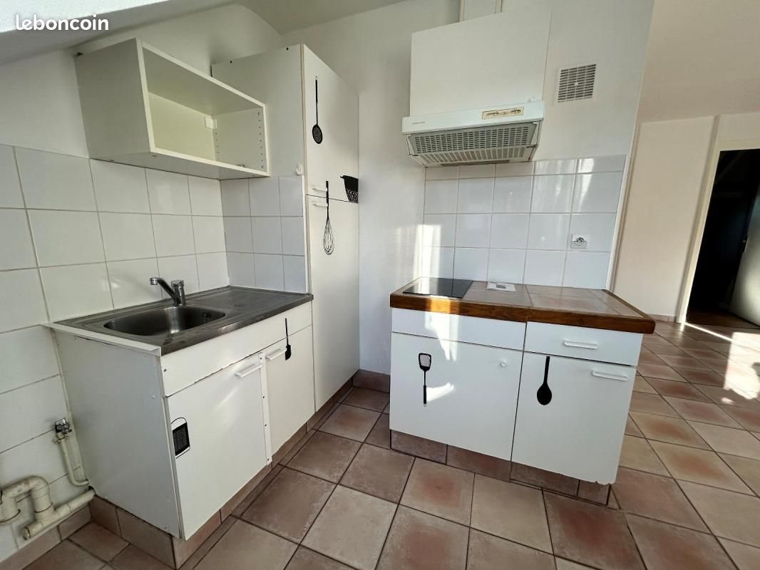 Appartement à louer, 38m², Tours
