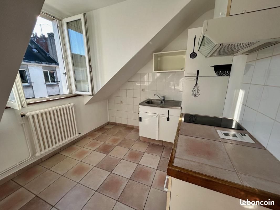 Appartement à louer, 38m², Tours