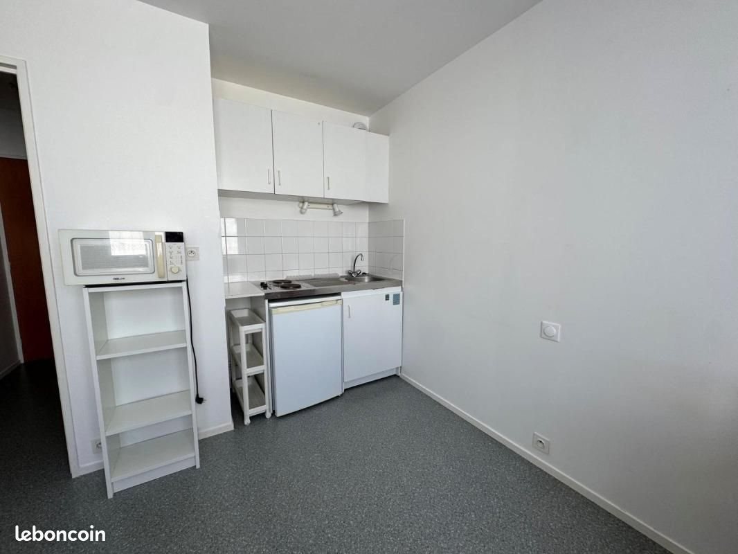 Appartement à louer, 17m², Tours